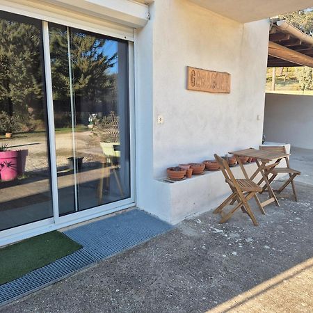 Location Venelles Villa Exterior photo